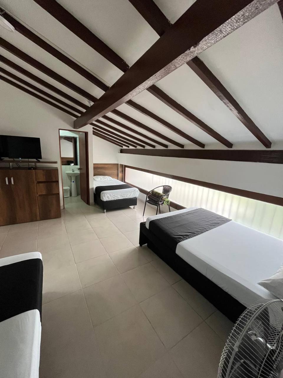 Hotel Otun Plaza ペレイラ エクステリア 写真